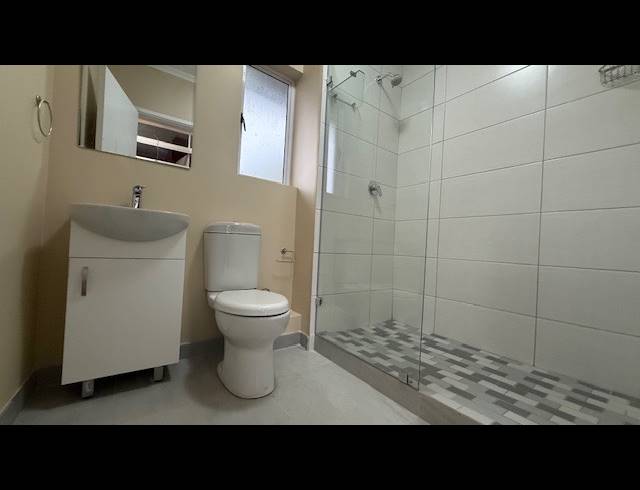 2 BEDROOM DUPLEX RENTED IN ESSENWOOD